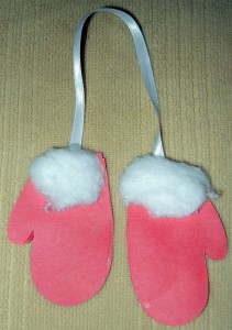 mittensornament