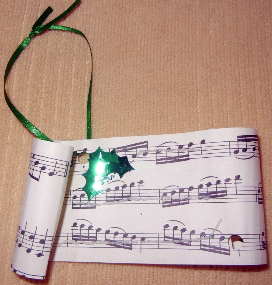 musicnotesornament