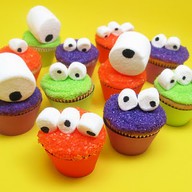 monster cupcakes googly eyed monster cupcakes